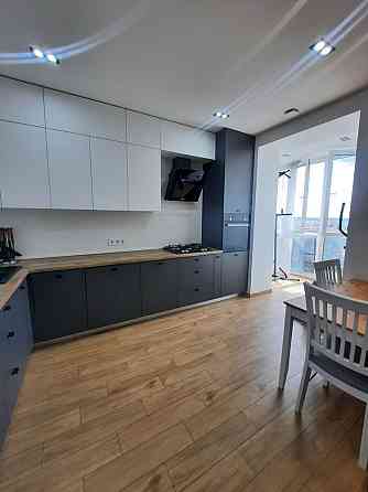 Продам двокімнатну квартиру з шикарним ремонтом в центрі Ірпеня Ірпінь