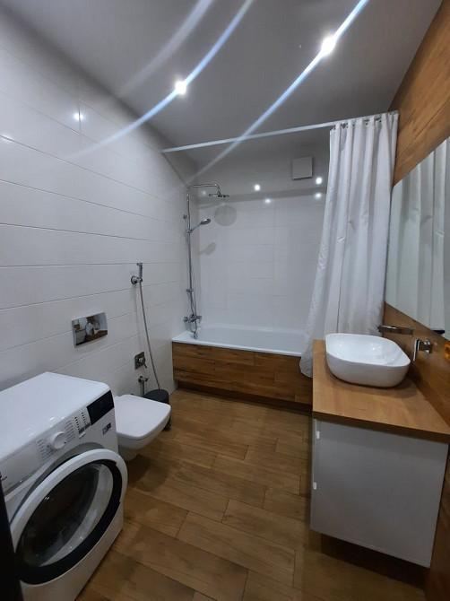 Продам двокімнатну квартиру з шикарним ремонтом в центрі Ірпеня Ірпінь - зображення 7