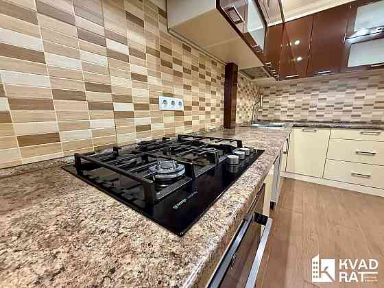 Двокімнатна квартира з ремонтом біля Велесу та Метро Ивано-Франковск