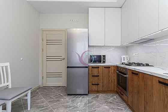 2-к. квартира в ЖК “Сонячний” з ремонтом та меблями за вул. Довженка Ивано-Франковск