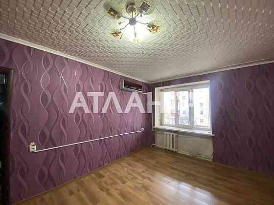 Продаётся просторная двухкомнатная квартира на улице Затонского.

Обща Одесса