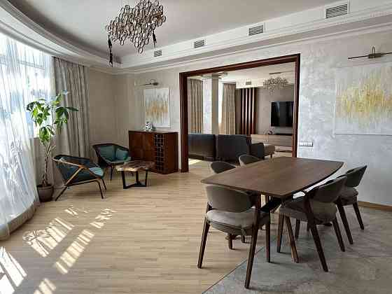 Продажа Предславинская 31/11 Центр Київ