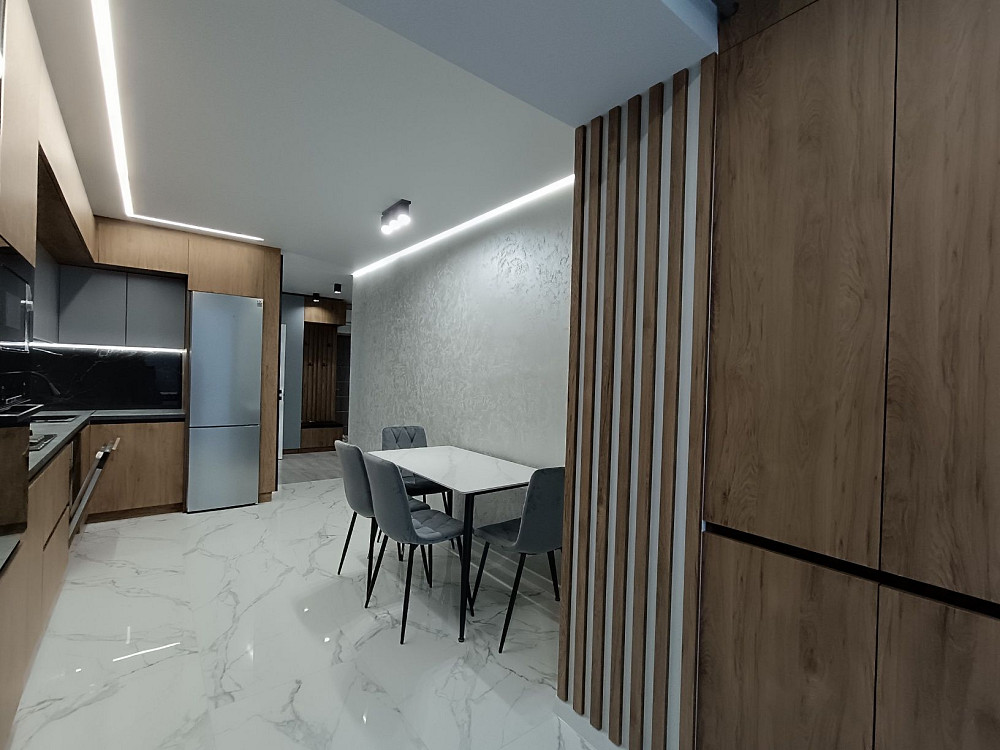 Продам 2х кімнатну в центрі міста Івано-Франківськ - зображення 4