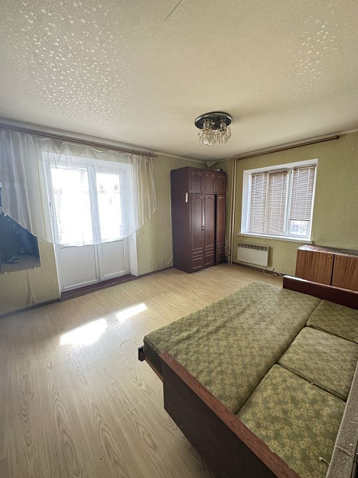 Продам 1 комнатную квартиру в районе Кристалла Кам`янське (Нікопольський р-н) - зображення 1