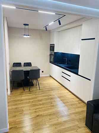 Продам новую однокомнатную квартиру 41 м.кв. ЖК Новая англия Киев