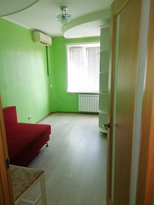 Двокімнатна квартира на Оболоні, 5 хвилин від парку "Наталка" Київ - зображення 1