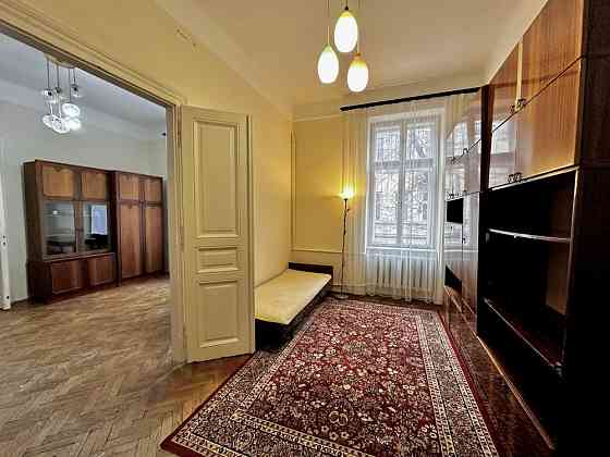 Оренда 3 кімнатна квартира вул. Героїв УПА 13, Політехніка з тваринами Львів