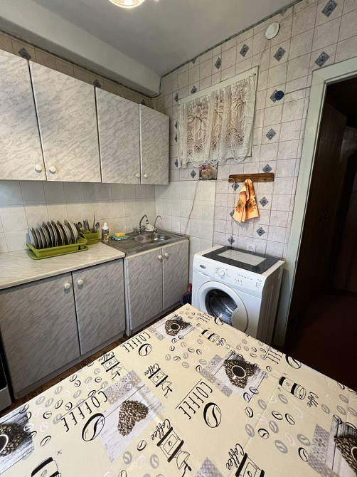 2х кімнатнп квартира вул. Зодчих 34 Київ - зображення 1