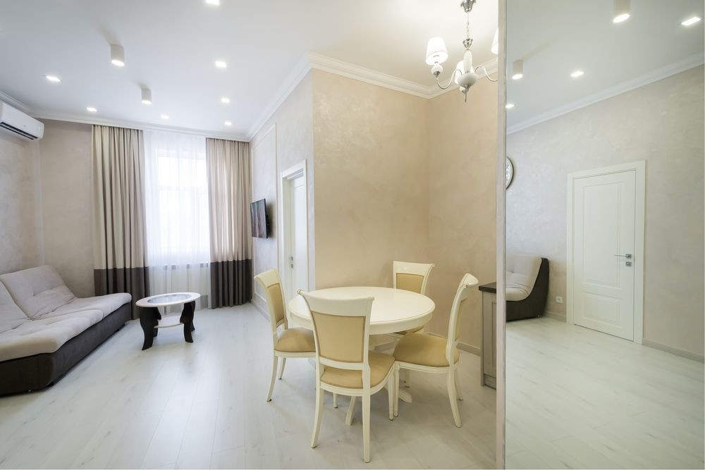 Власник здає 3-к квартиру на Майдані Київ - зображення 1