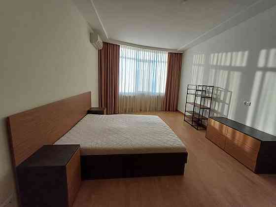 Здам 2-х  квартиру в ЖК Смарагдовий з генератором вул. Шаповала 2а Киев