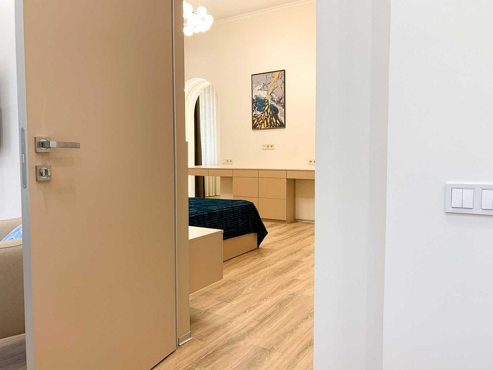 Довготривала оренда 2к квартири на вул. Михайлівська 21 Київ - зображення 8