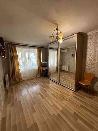 Продаётся однокомнатная квартира по улице Космонавтов угол Филатова. Одесса