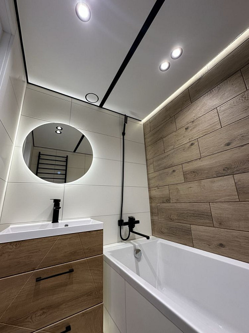 Владелец , продам 2х ком квартиру Кам`янське (Запорізька обл.) - зображення 2