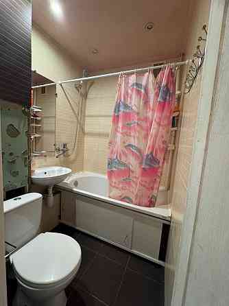 Лісовий масив, пр Кубанської України 30 Київ