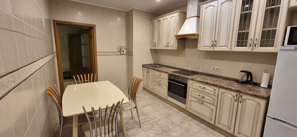 Оренда 1-к Скрипника 40, Соломʼянка, 5 хв до м. Вокзальна Киев - изображение 1