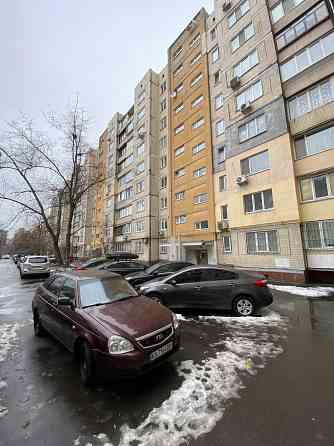 Продам 2 кім. кварт., м. Лівобережна, вул. Митрополита Шептицького 1/2 Київ