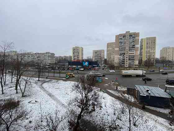 Продам 2 кім. кварт., м. Лівобережна, вул. Митрополита Шептицького 1/2 Київ