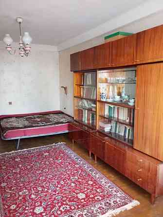 Двокімнатна на Березняках Киев