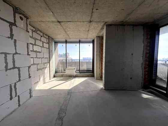 ЖК "Родос",74 метра, 2 комнаты, террасса по всему периметру, вид моря. Одесса