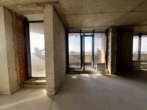 ЖК "Родос",74 метра, 2 комнаты, террасса по всему периметру, вид моря. Одесса