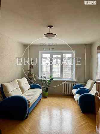 Продаж 2к квартири 56 кв.м. Осокорки Крушельницької 3А Киев