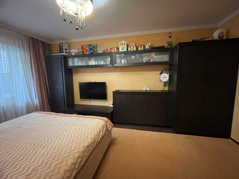 Продаж квартири у РОЗСТРОЧКУ Киев - изображение 3