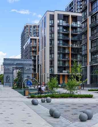 Продажа 80м2 Французский квартал-2, Маккейна 1Б, вид на аллею, Печерск Киев