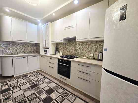 Здам 2к НОВОБУДОВУ, ЖК АТЛАНТ (ГОЛОВНА), ГАЗ КОТЕЛ! є все необхідне! Чернівці