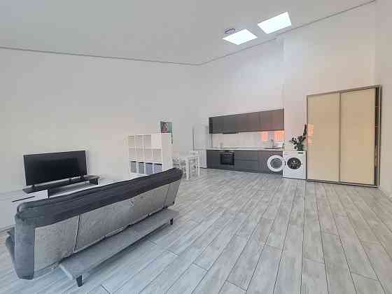 Оренда 2  кім євродвушка 83 кв.м Лобановського 21 Киев