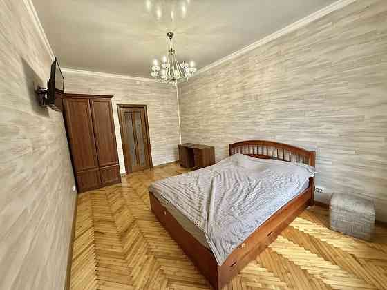 Оренда 1 кімнатної квартири в центрі вул. Б. Хмельницького Львів