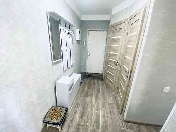 Здається чудова 3к. кв. по вул. Тичіни 21, 6/9 Киев