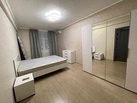 Оренда від власника 2-кімн.кв.  Київ, центр, вул.Жилянська 54 Киев