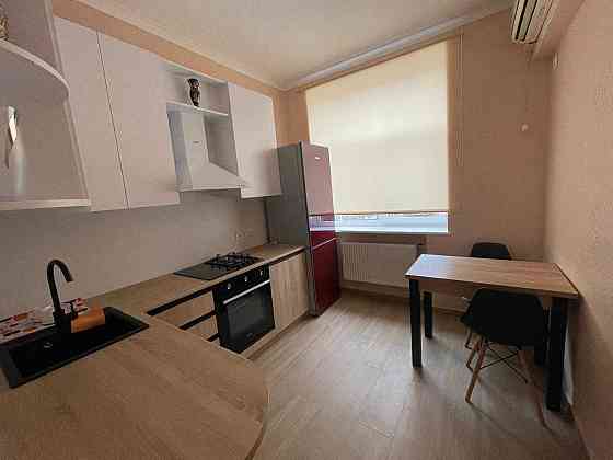 Оренда від власника 2-кімн.кв.  Київ, центр, вул.Жилянська 54 Киев