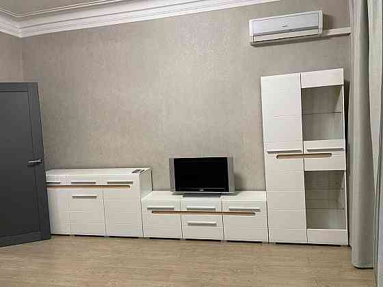 Оренда від власника 2-кімн.кв.  Київ, центр, вул.Жилянська 54 Киев