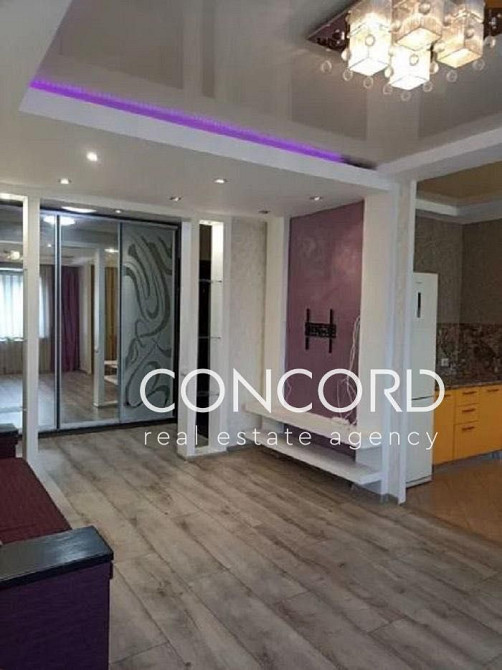 Метро Вокзальна, Шулявська. Продам 3к Степана Васильченка вул., 3 Киев - изображение 2