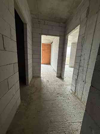 (6)1кім.кв по вул.Хоткевича Квіти  в даному районі Івано-Франківськ