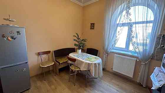 Продаж просторої 1 км квартири Івано-Франківськ