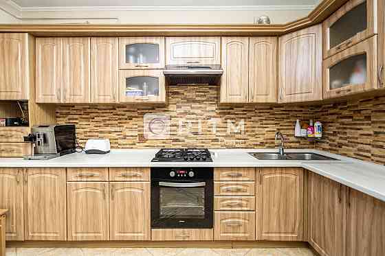 Продаж 3-кімнатної квартири у спальному районі Івано-Франківськ