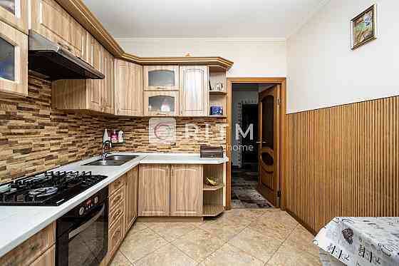 Продаж 3-кімнатної квартири у спальному районі Івано-Франківськ