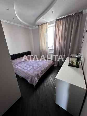 3 комнатная квартира в кирпичном доме на Сахарова Одесса