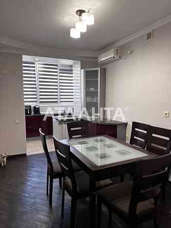 3 комнатная квартира в кирпичном доме на Сахарова Одесса