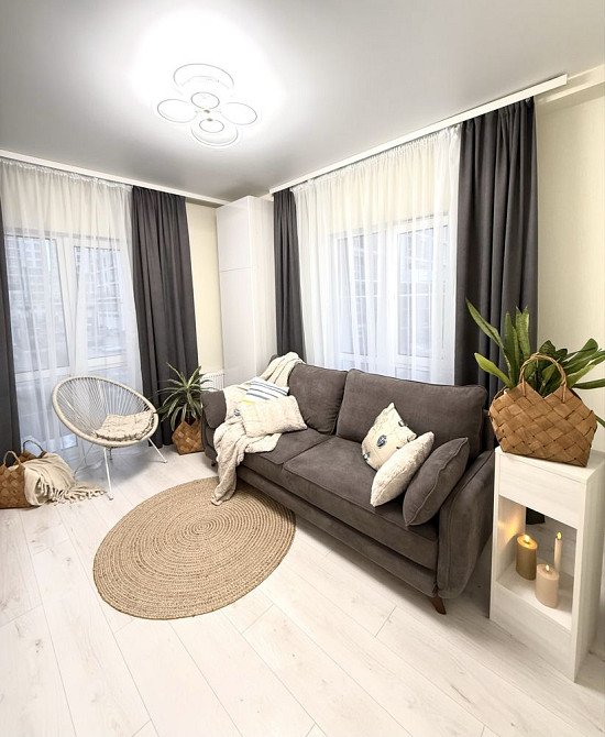 Продам 2-кімнатну (РОЗДІЛЬНІ КІМНАТИ)квартиру в ЖК Нова Англія ВЛАСНИК Киев - изображение 3