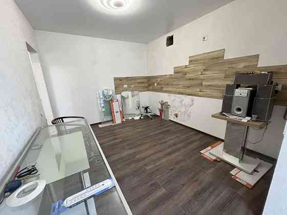 Продається 2-кімнатна квартира 67,4м² р-н, Пасічна, вул.Целевича 10 Ивано-Франковск