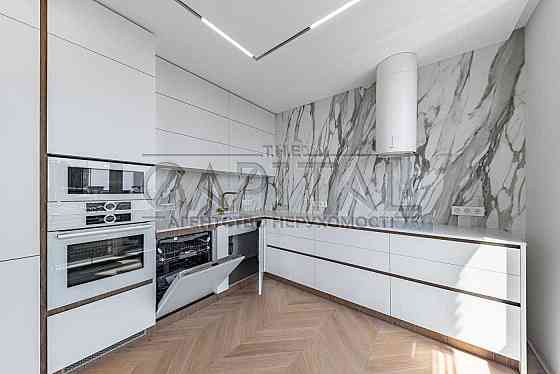 Продажа/3-х к квартира, 120 м2, Французский Квартал 2, Джона Маккейна Киев