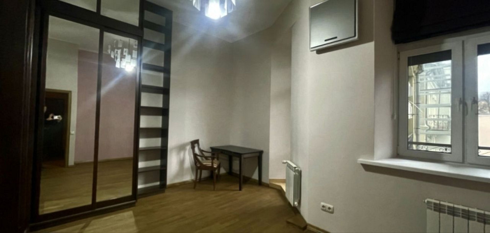 Хорива 4, Видова Андріївська церква Киев - изображение 5