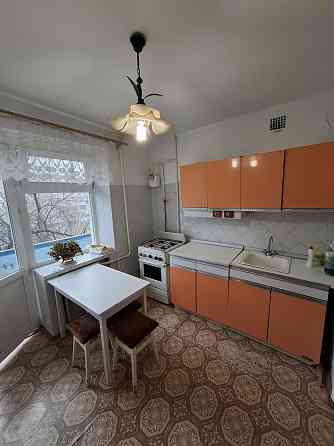 Оренда трикімнатна вул.Пд-Кільцева після власника з усім Чернівці