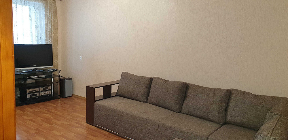 Гарна 3-к. .квартира в ПЗР (Тараскова) Черкаси - зображення 4