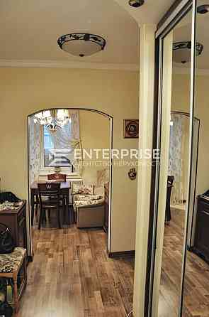 Продаж 1-к квартири з ремонтом та меблями, Виноградар, Порика 9в Київ