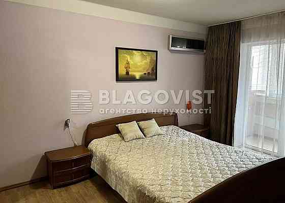 Продаж квартири Ентузіастів, 72 Русанівка Київ