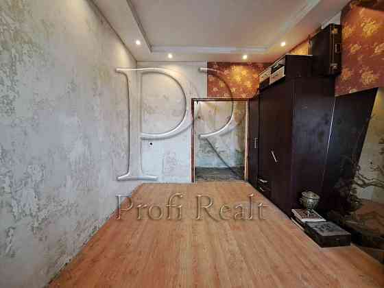 Продаж 2 кімн. квартири без комісії бульв. Чоколівський/Чоколовский 32 Київ